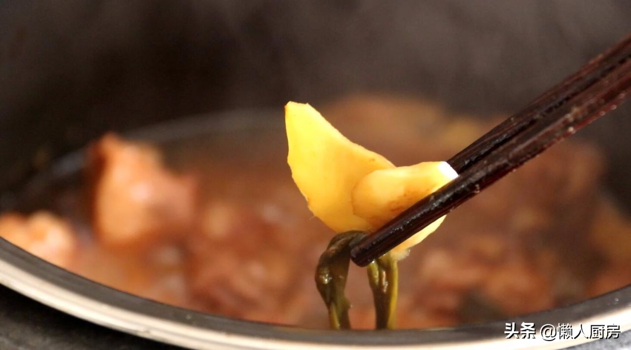 电饭锅糖醋排骨的家常做法,不用油糖醋排骨的做法步骤