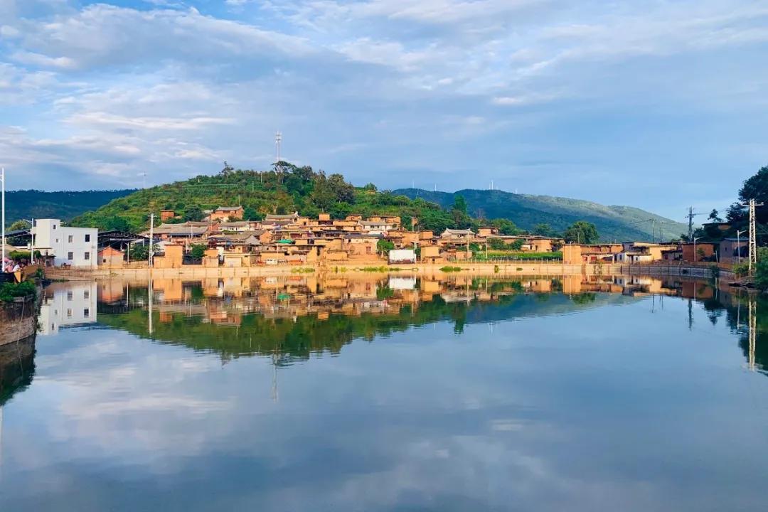 走进深山看美景,走进深山看大山里的风景