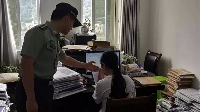 政审都审什么内容,考研生政审一般都审什么