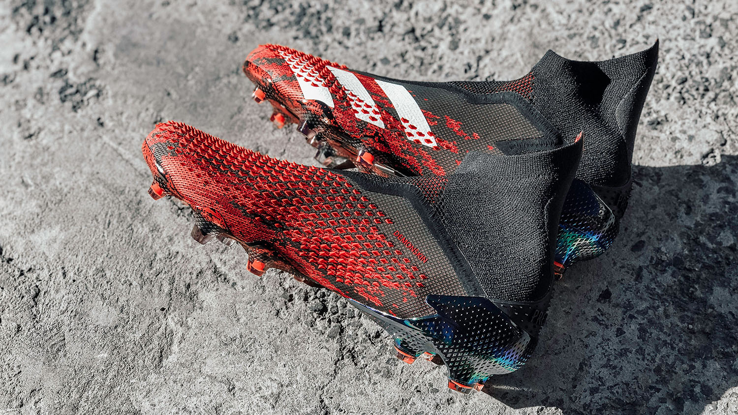 阿迪达斯足球鞋predatortf评测,新品赏析阿迪达斯predator20