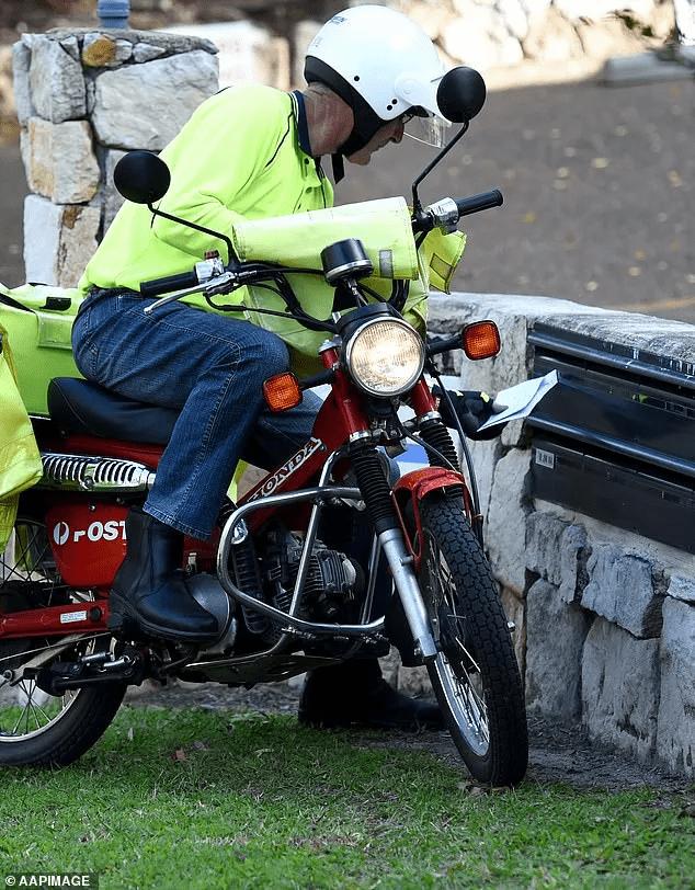 惊呆！疫情下网购量暴涨！澳邮不堪重负，急招4000人