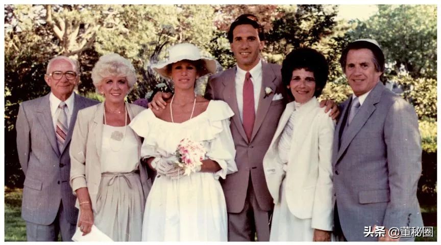 从*血卖**男孩到6000亿商业帝国，他却只想扳倒特朗普？