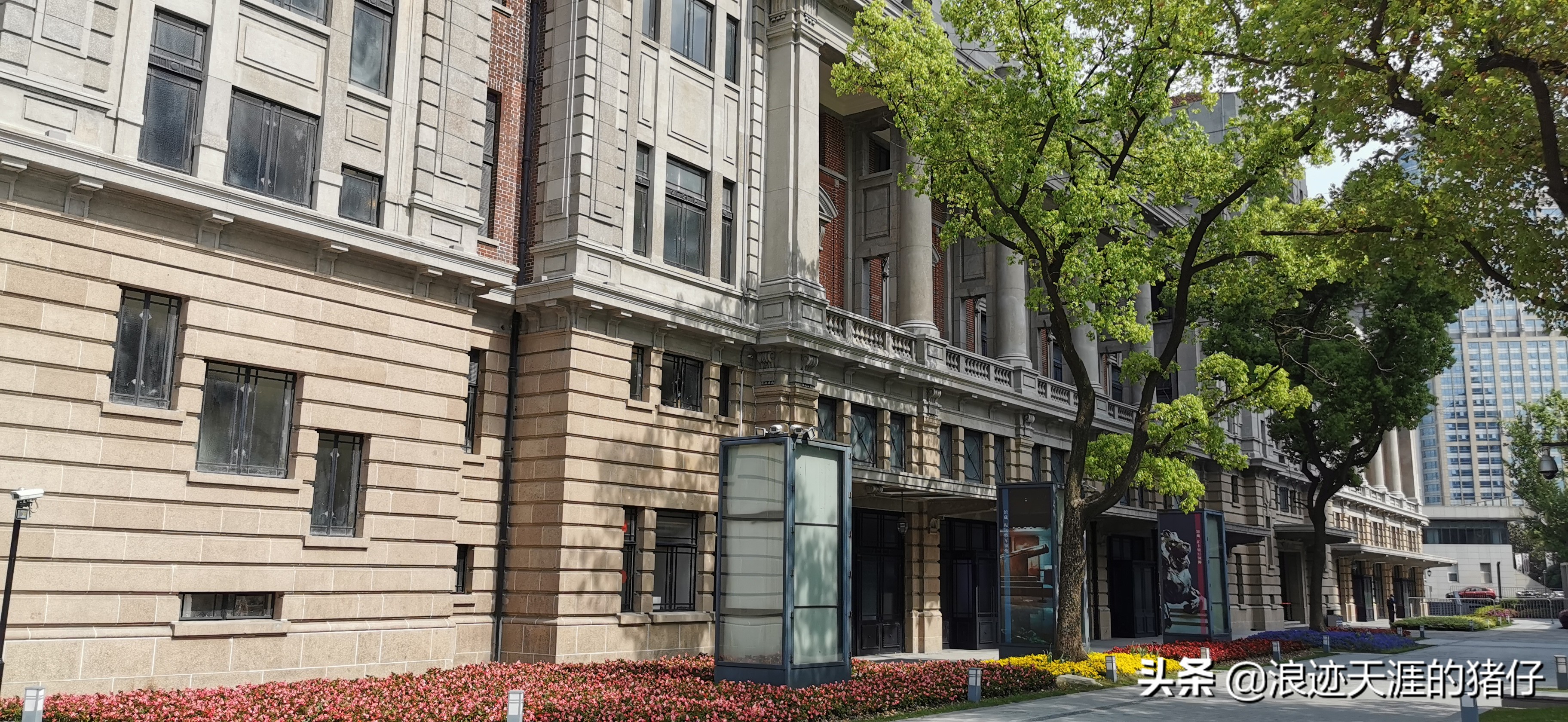 开业十八年上海最中心奢华五星酒店体验,喜半参犹。因为疫情缘故