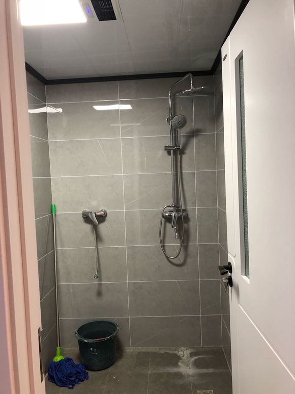 花了2万块钱装修70平米的房子,花了200万装修