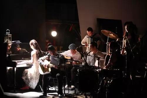 张玮玮吉他,张玮玮吉他弹唱全集