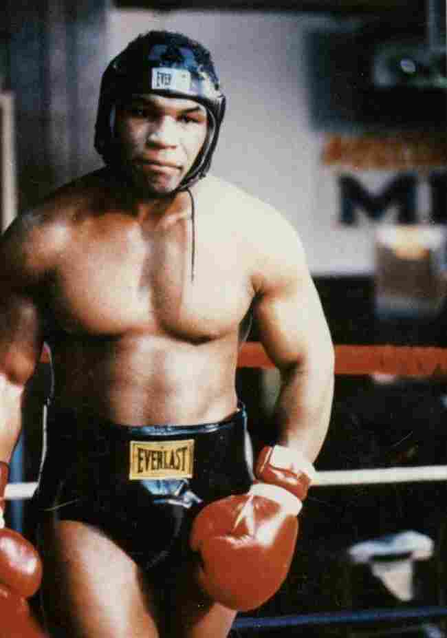 泰森巅峰打ufc,泰森打ufc能打到什么地位