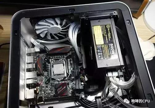 电脑走线乱？一招解决它！