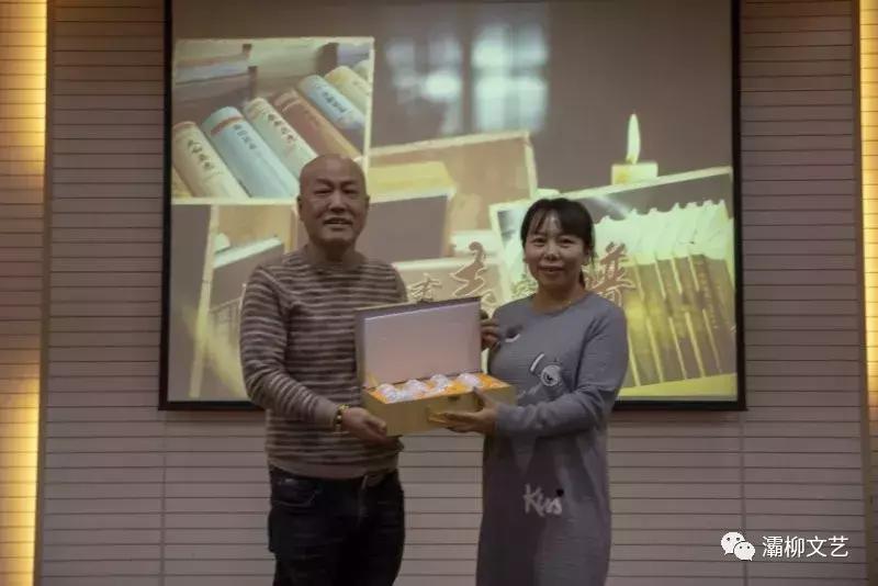 中国西部文苑｜四院文化群健步远征群欢歌热舞迎新年