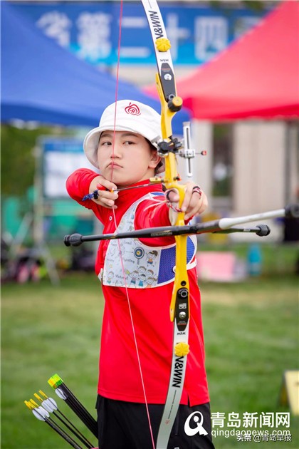 王栋青岛,青岛籍足球元老王栋