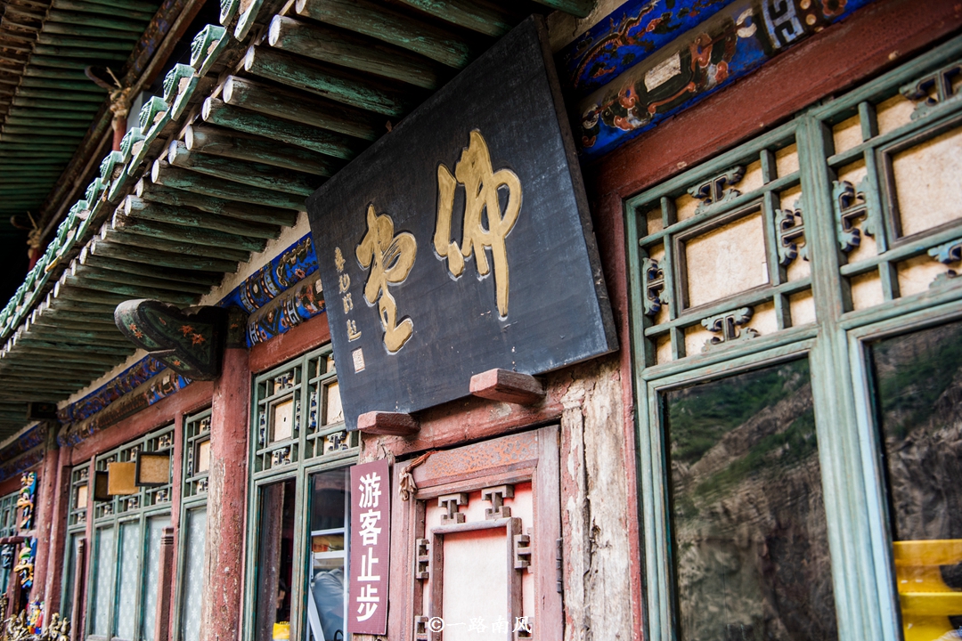 恒山避暑,山西五岳恒山算名胜古迹吧