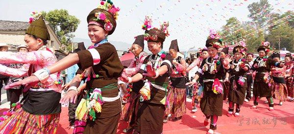 中国56个民族知识大全书籍,关于中国56个民族的知识