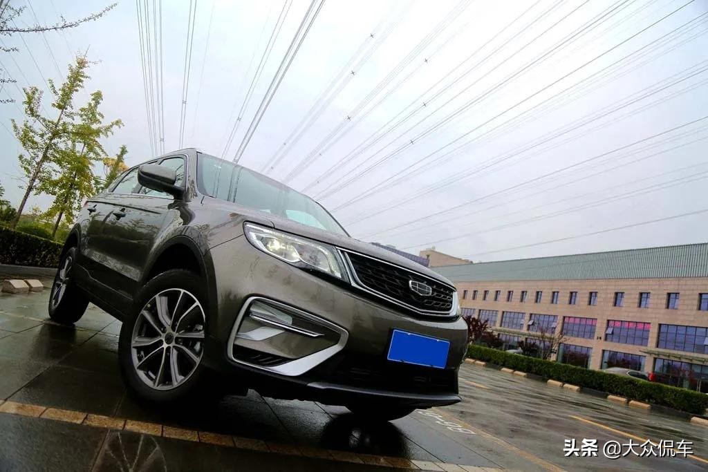 拒绝花里胡哨价格,10万上路的suv吉利博越性价比之王