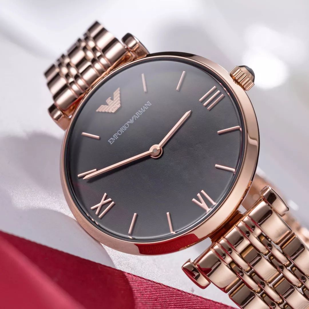 我带了好几万去阿玛尼，你告诉我不需要？！