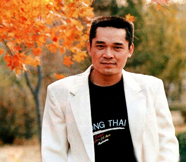 罕见老照片80年代男星,老电影老演员最美老照片