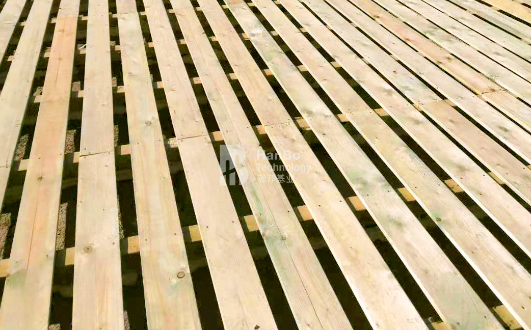 木制屋顶陶瓷瓦施工流程,木板沥青瓦施工视频完整版