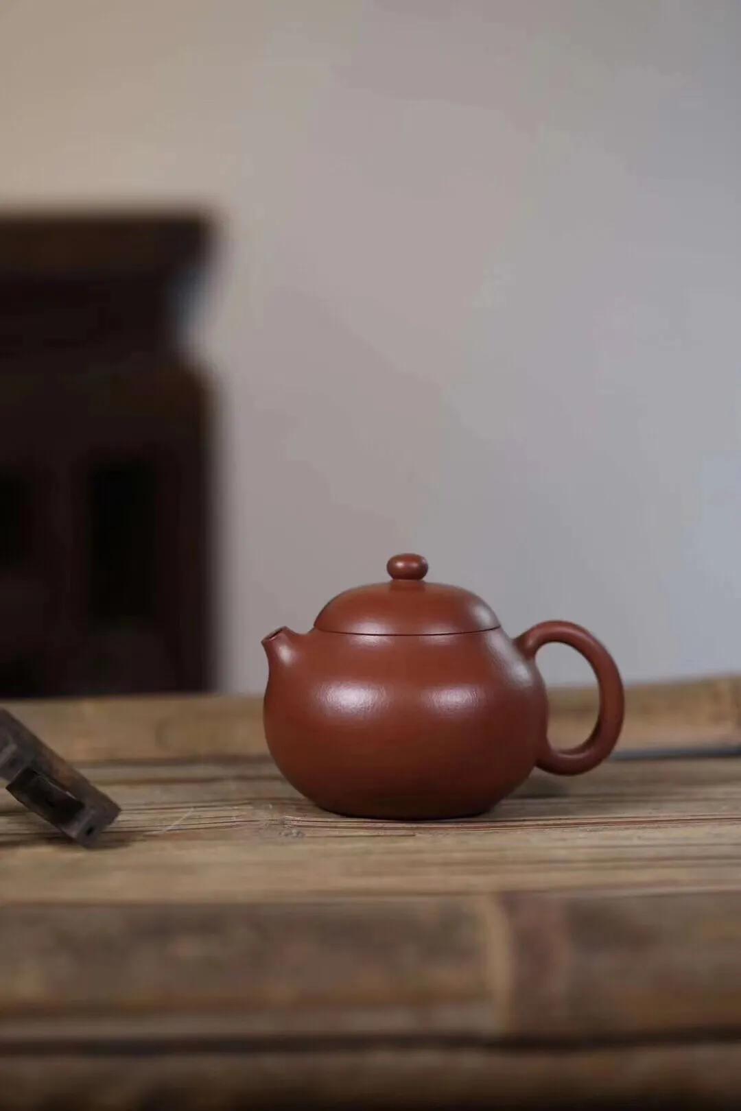 紫砂壶冷热交替去异味是什么原理,紫砂壶没气味是化工壶吗