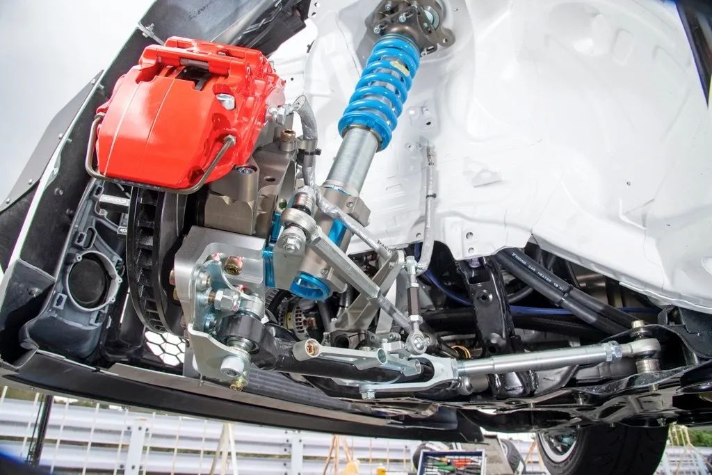 丰田gr雅力士改装拉力赛,丰田雅力士gr雪天漂移