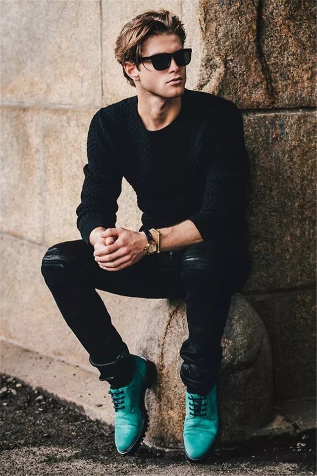 没有鞋带的英伦风马丁靴如何搭配,小个子马丁靴的多种穿搭