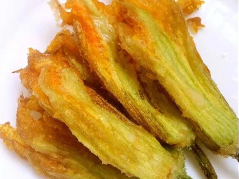 云南猫尾木花吃法,云南可食用的花有哪些