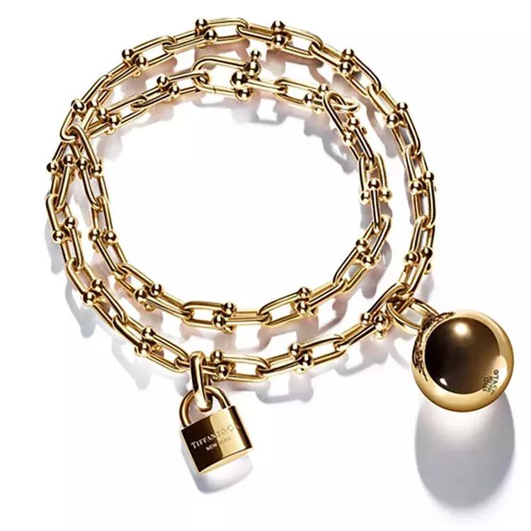 到这个大街小巷都能拍出ins风网红照的地方，过不一样的异域春节