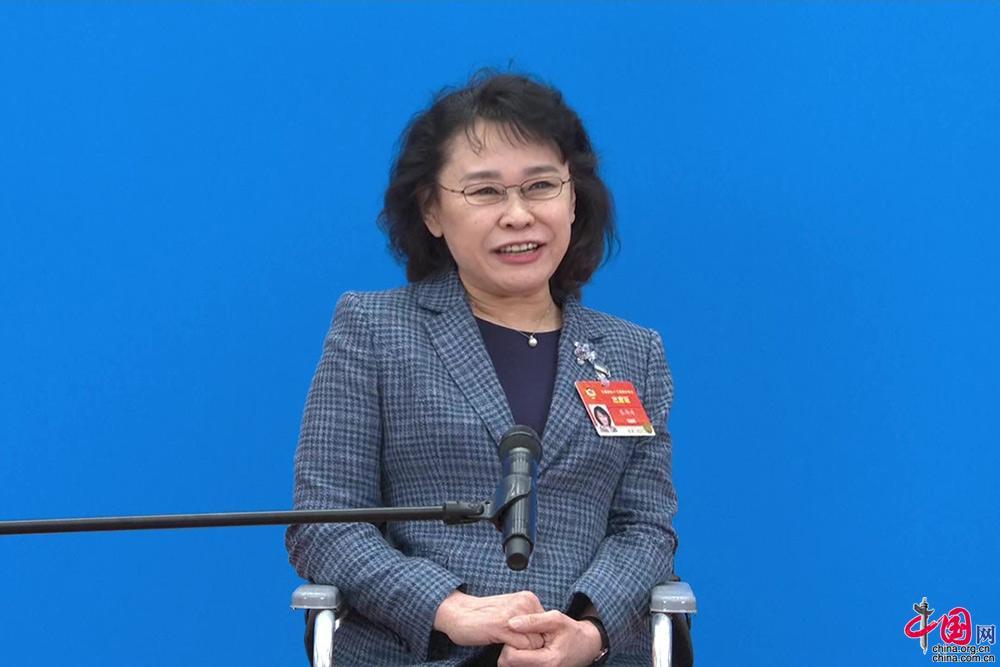 人生辉煌来自于艰苦的磨炼,经历岁月的磨砺成就经典