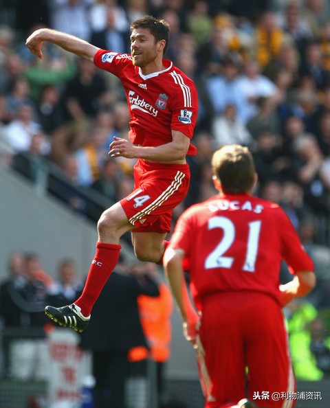 阿隆索在利物浦拿过几次欧冠,利物浦时期阿隆索