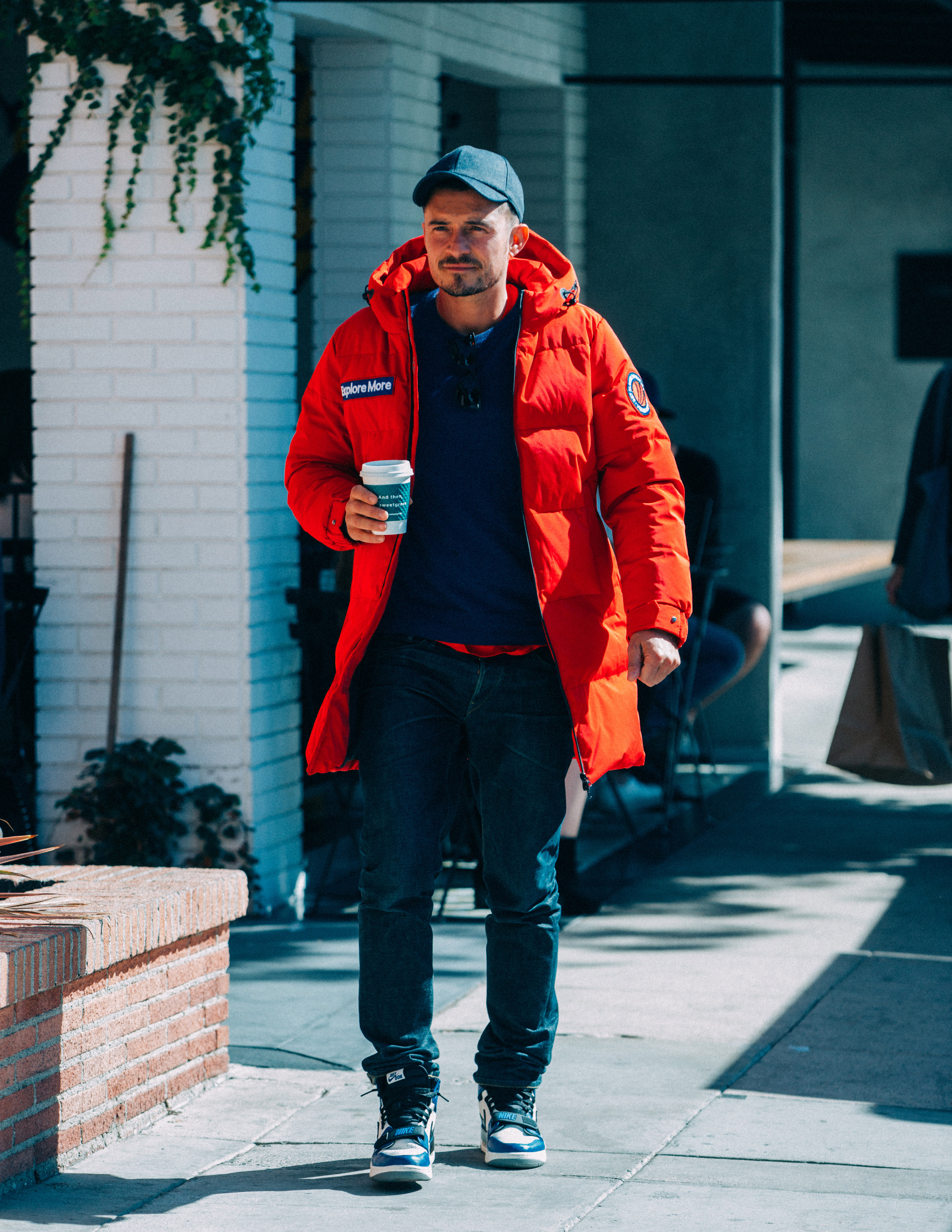 成都断崖式降温西岭雪山下雪,成都为什么会有断崖式降温