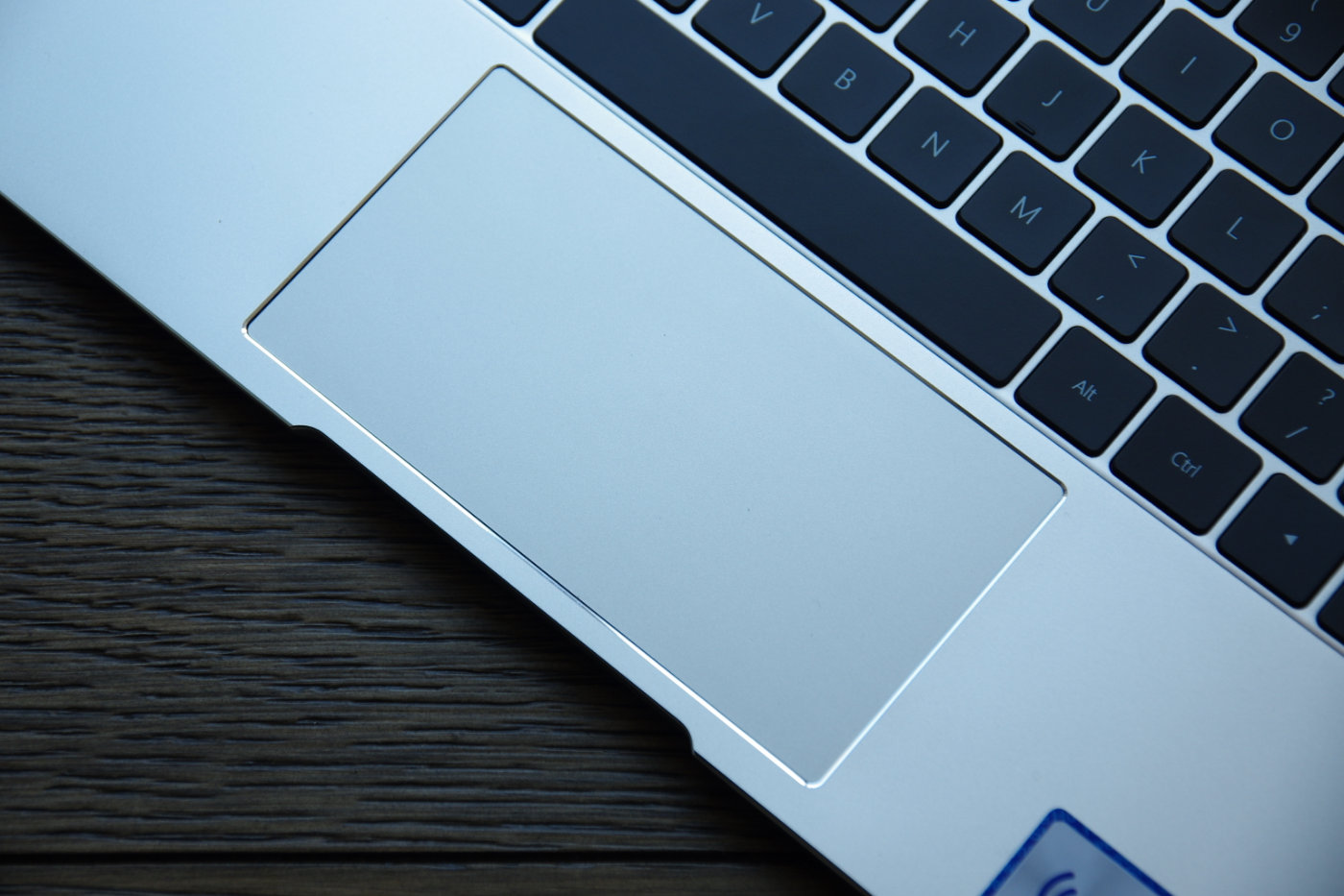 华为笔记本matebook13i3测评,华为笔记本matebook13深空灰评测