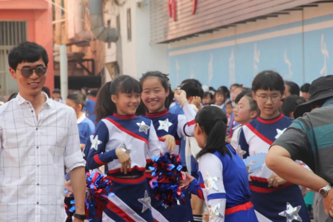 枣庄市立新小学第三届“校长杯”足球联赛圆满落下帷幕