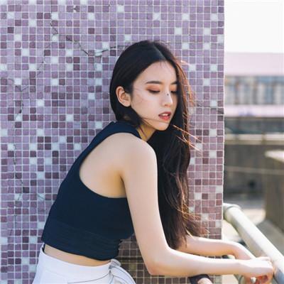 最新说说超火朋友圈短句现实,犀利霸气的朋友圈说说