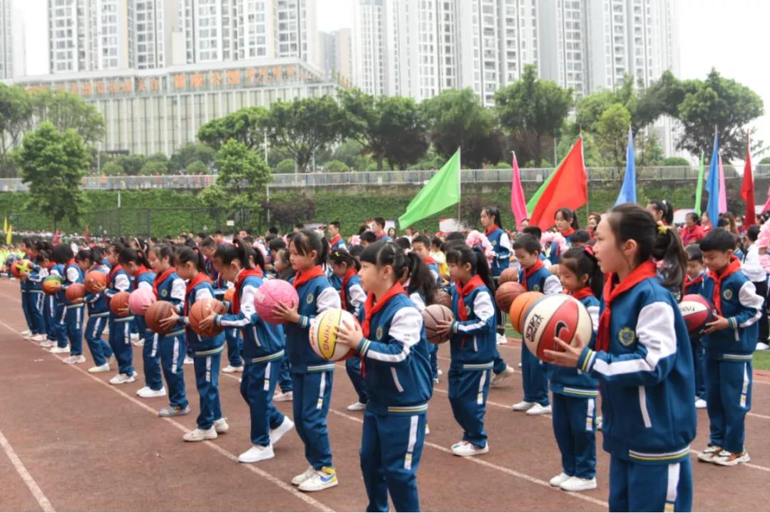 强健体魄展青春风采,锦绣小学活力操