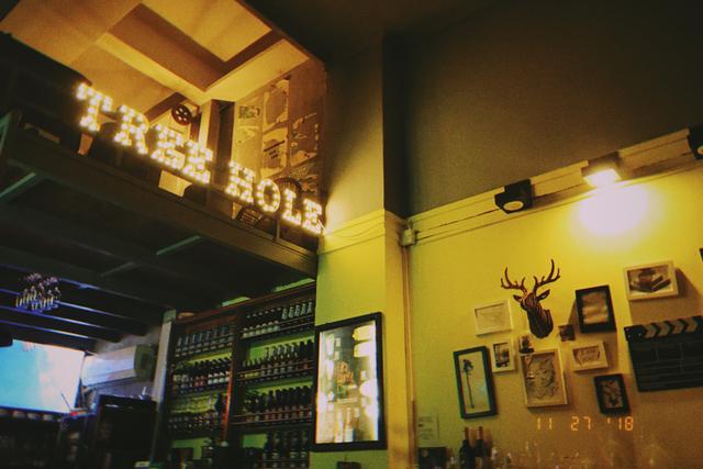 脸颊泛红毛孔粗大暗沉,脸颊泛红发烫毛孔扩张