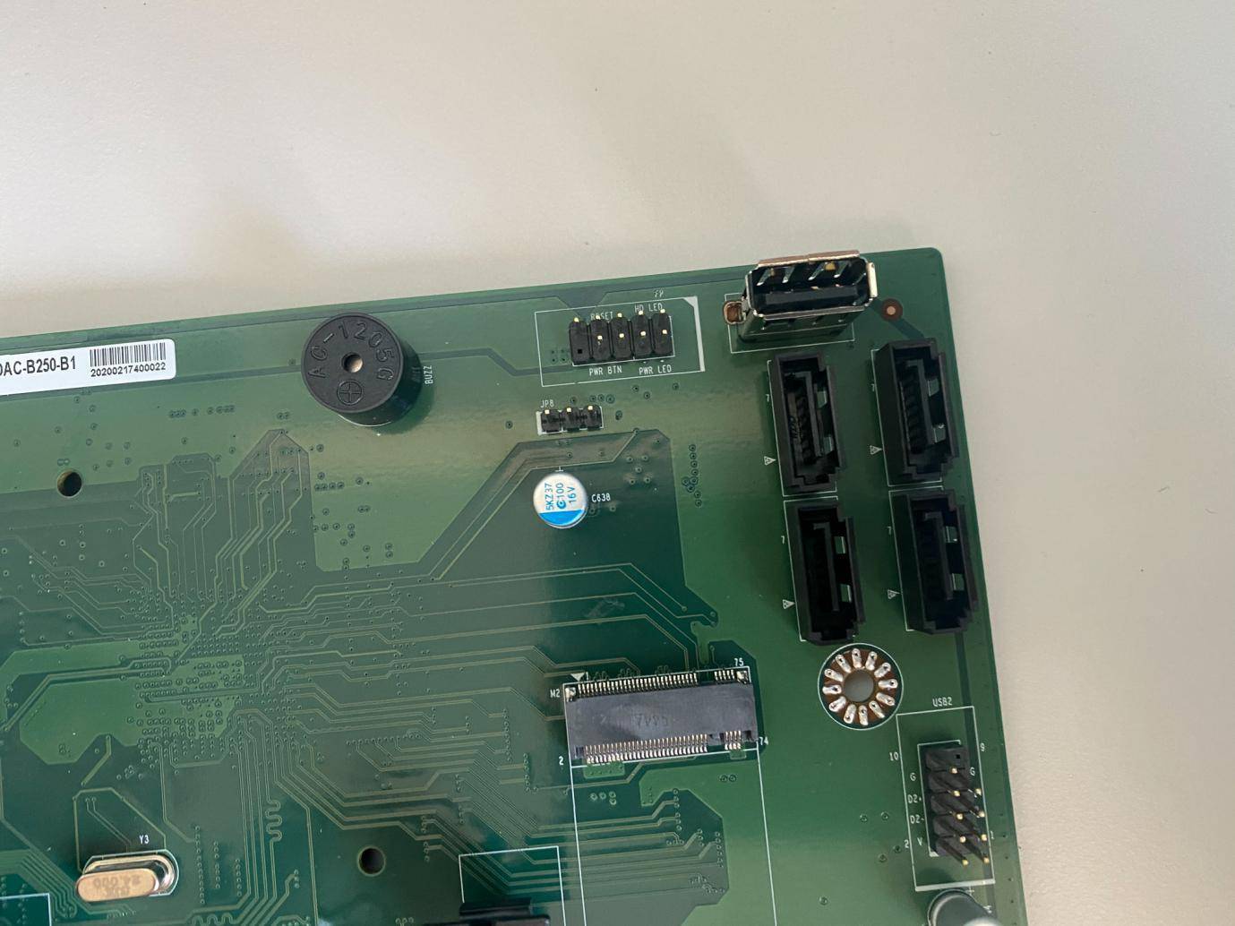 换cpu和主板电脑里的东西还有吗,电脑系统是装在主板还是cpu上