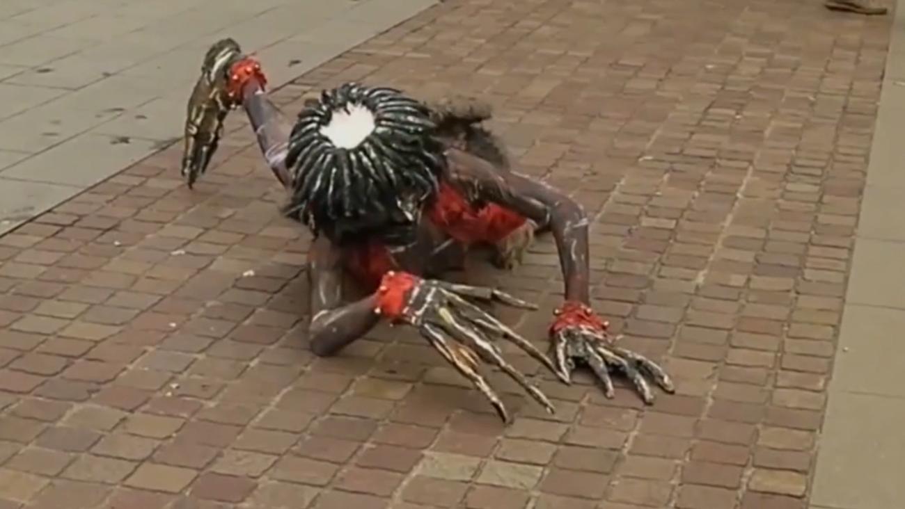 传说中的“水鬼”竟然被抓住，看到水鬼的面目，网友：长见识了