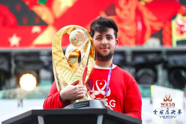 闃块噷浣撹偛wesg,涓夊勾鎶曟斁5涓囦嚎