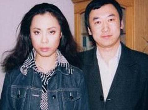 黄绮珊最巅峰现场,黄绮珊揭面大反差