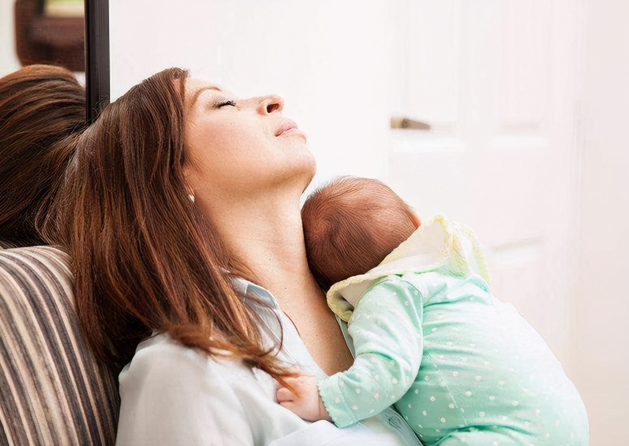 坐月子期间为什么不可以哭,为什么坐月子不能掉眼泪