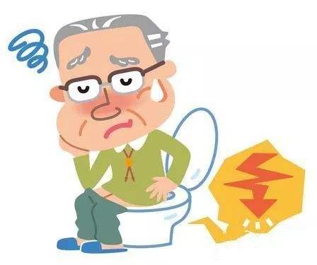 护理人员协助老年人如厕正确方法,老年人打扫马桶