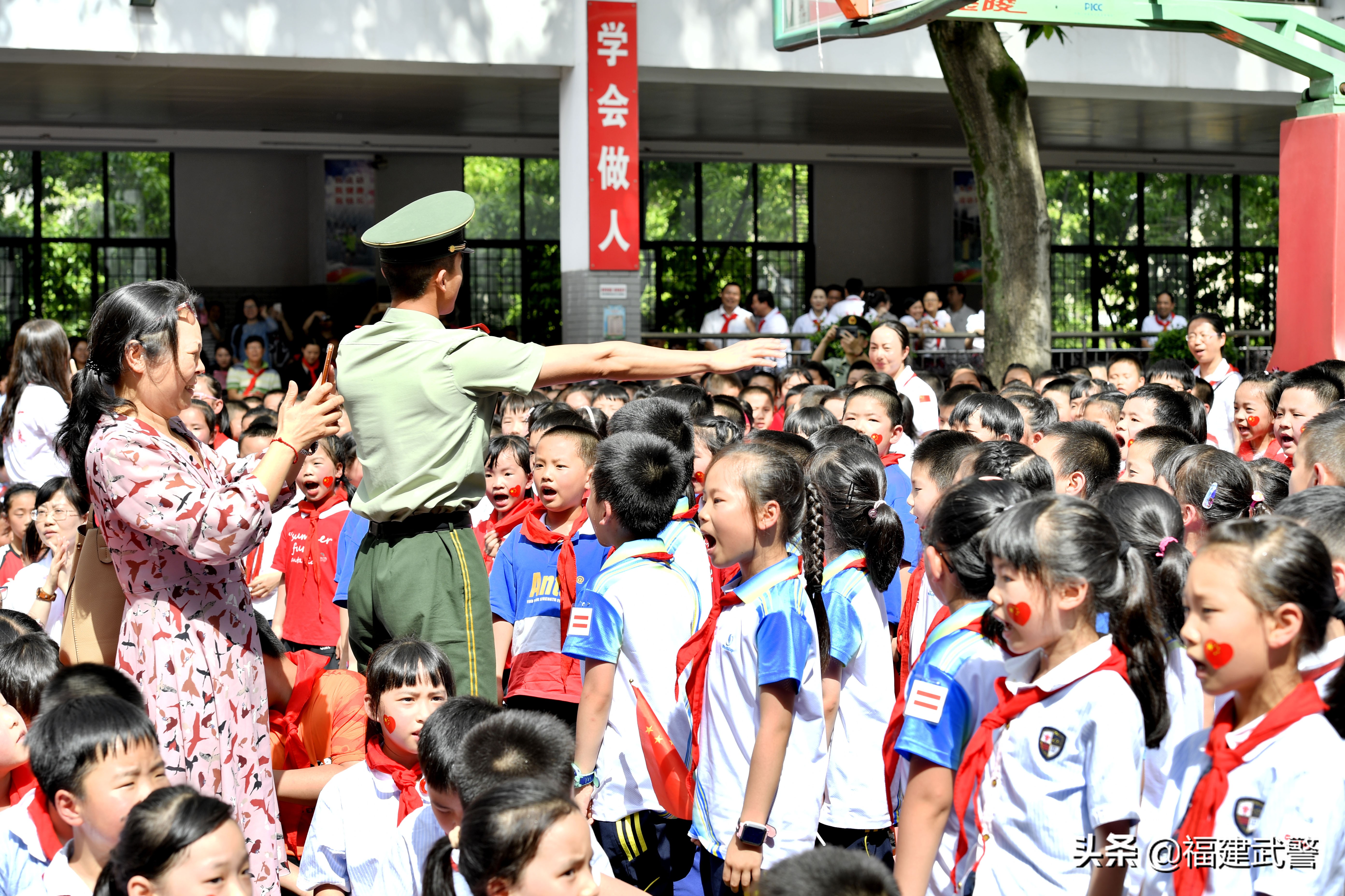 弘扬主旋律颂歌献祖国——福州鼓楼第一中心小学组织红色行动系列活动