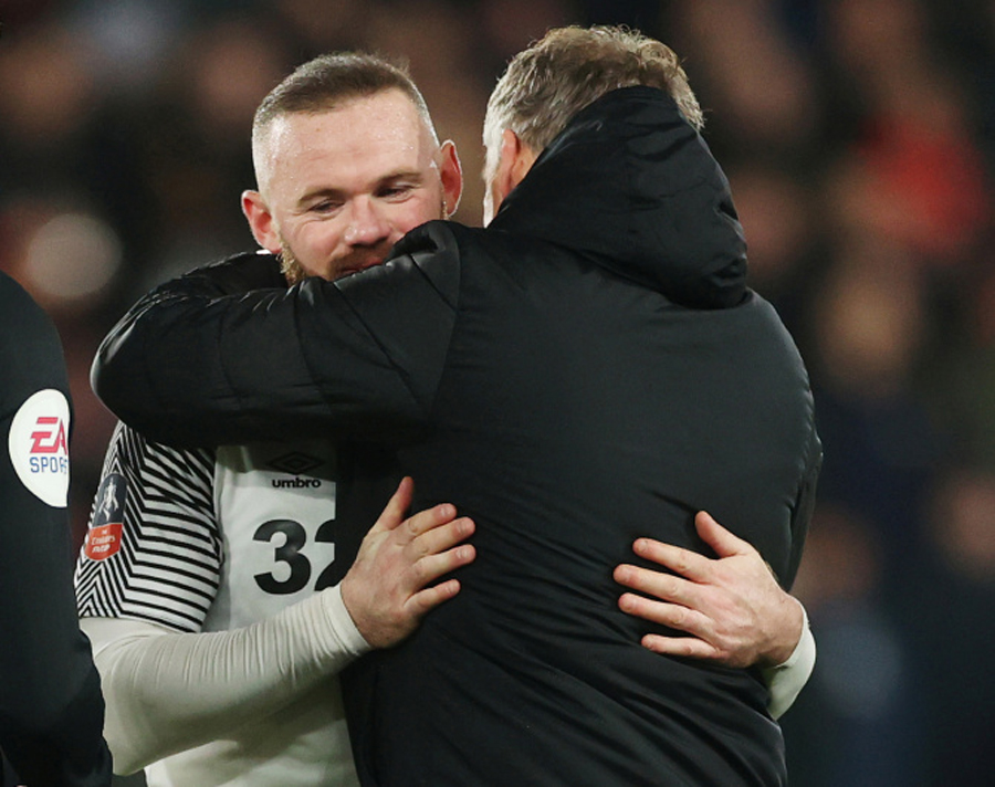 曼联即将对战曼城,鲁尼为曼联出战几场