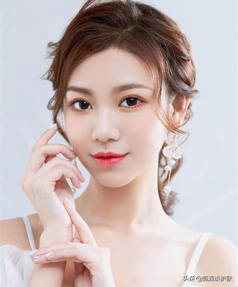 化妆前一定要用粉底吗,化妆前一定要涂化妆水吗