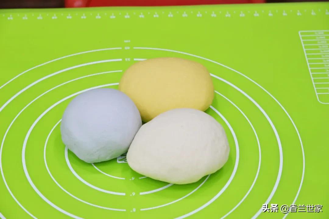 自然开花奶香开花馒头教程全过程,双层玫瑰花馒头教程全过程