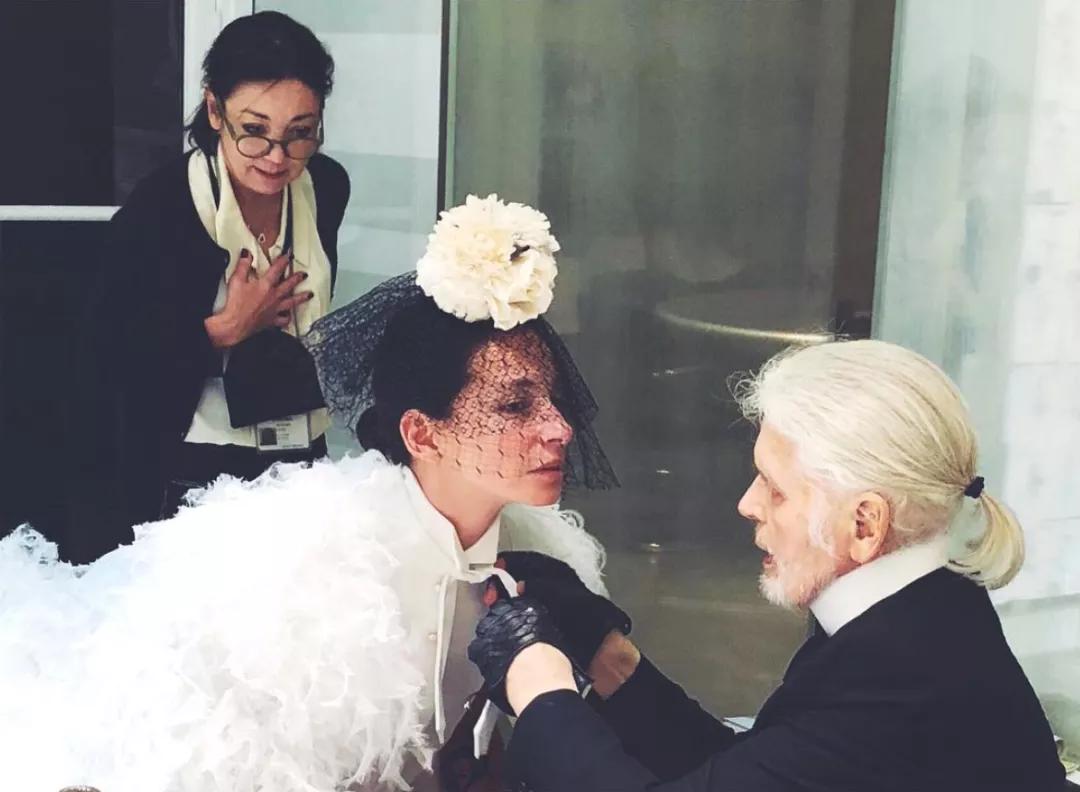 香奈儿模特上班,香奈儿模特工作日常