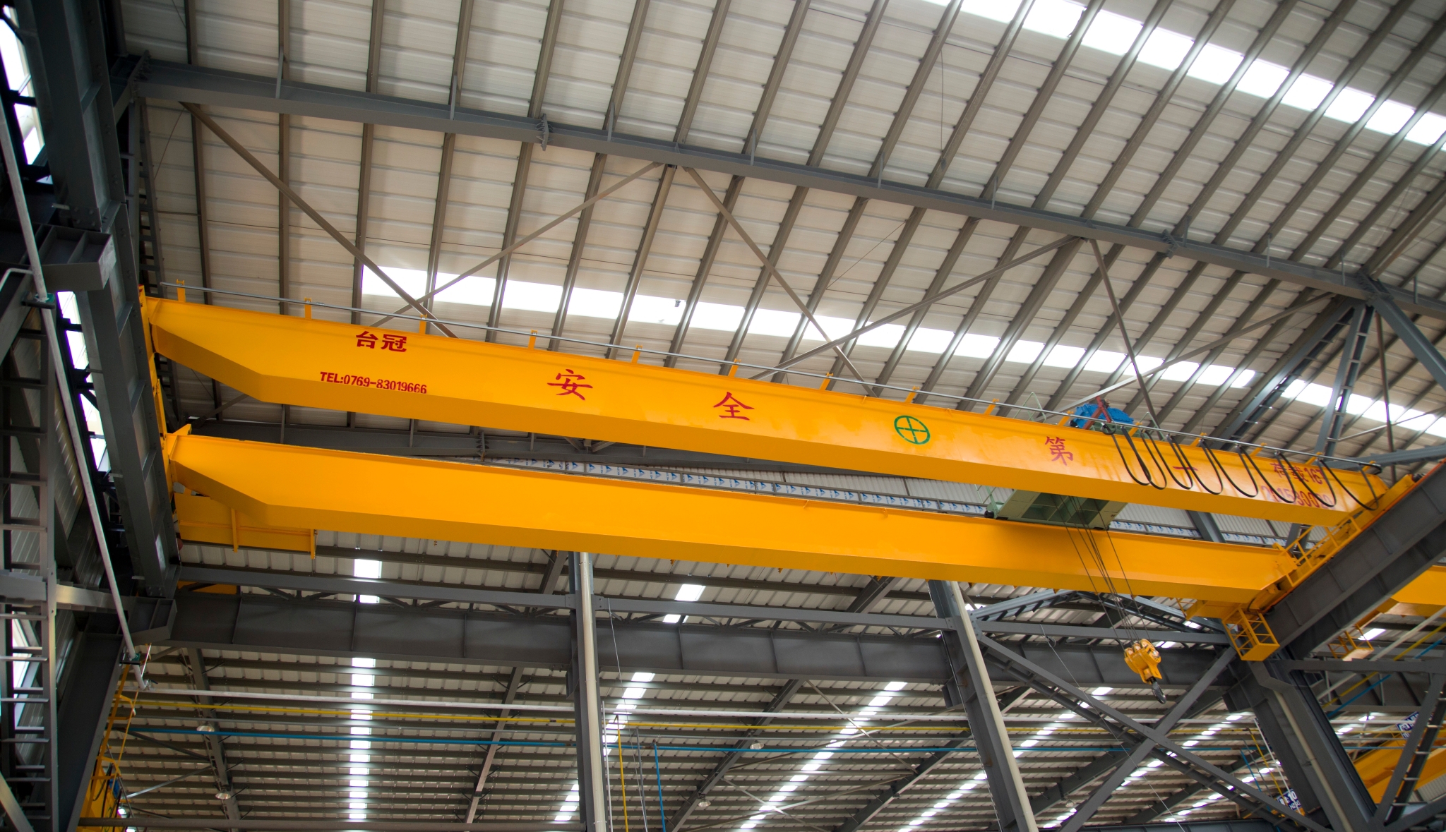 抓斗桥式起重机手柄操作视频讲解,桥式起重机操作应具备条件是