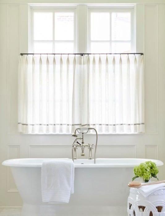 窗户两边装窗帘,窗户安装窗帘布双轮好还是单轮好