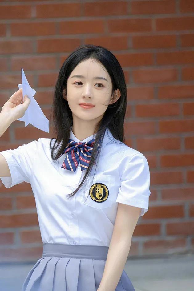 女高中生颜值天花板校服,2019最漂亮的校服校花