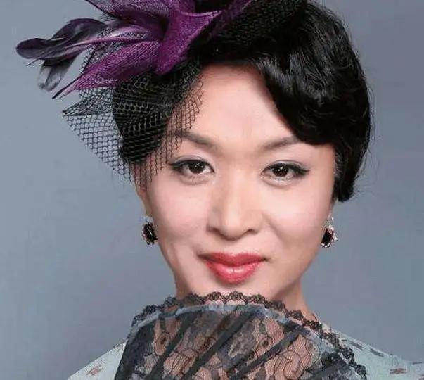 1995年,金星“变性”的决定改变她的人生,活出真实的自己才最美