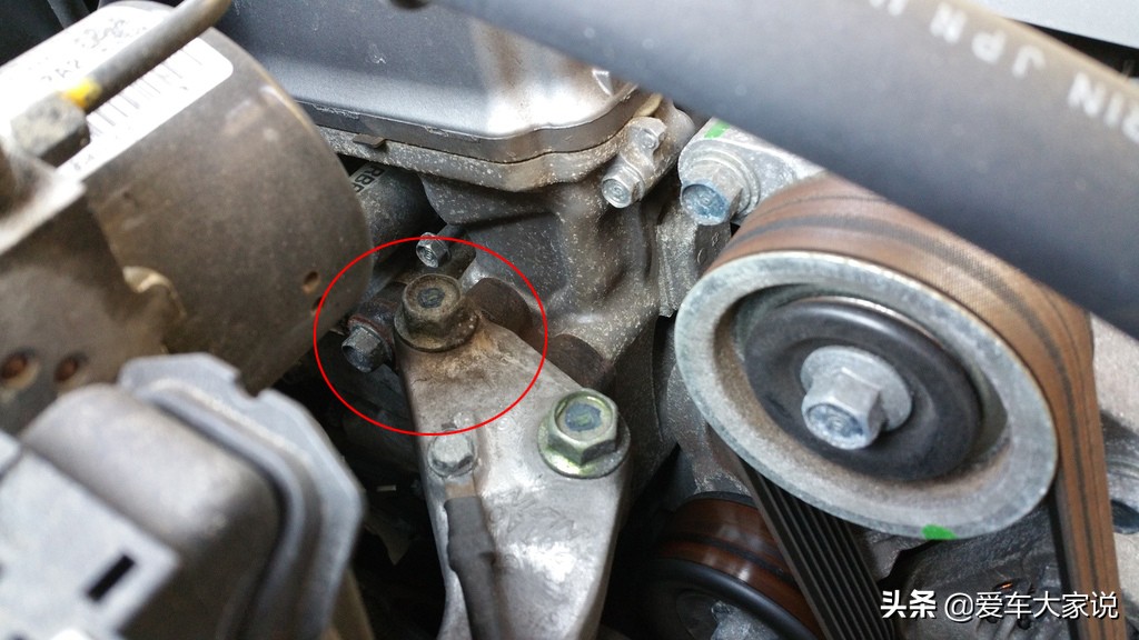 汽车放着不开多久发动一次,汽车长时间不开怠速启动多久合适