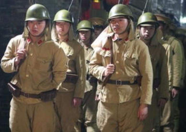 日本军帽为什么有三块布,日本军帽为什么有几块布