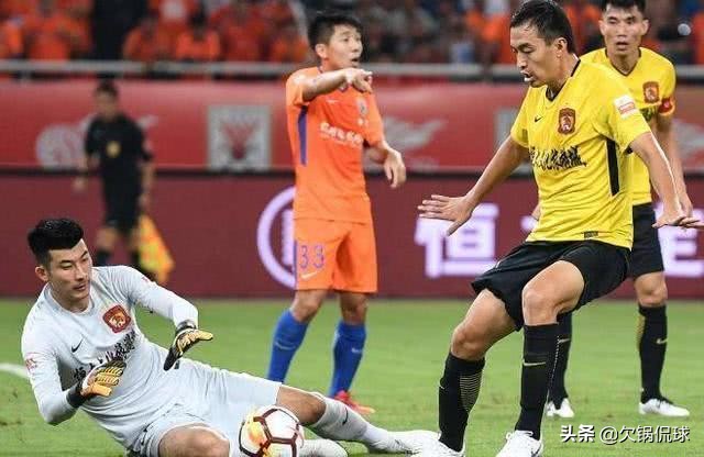 恒大门将入选亚冠最佳球员,广州恒大现在的门将